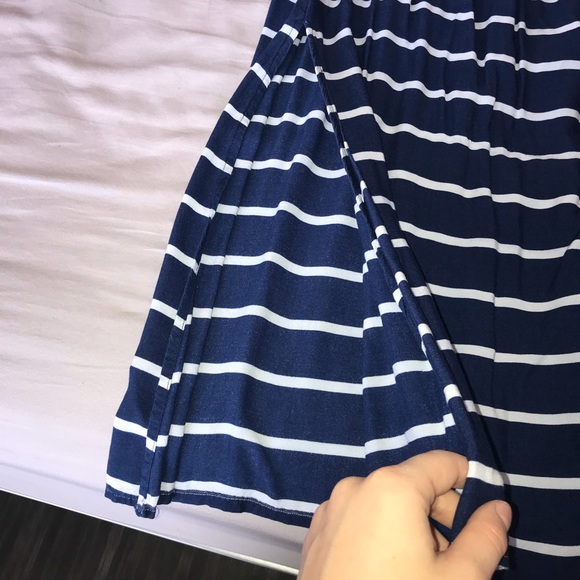 Blue and White Sundress - Picture 4 of 4